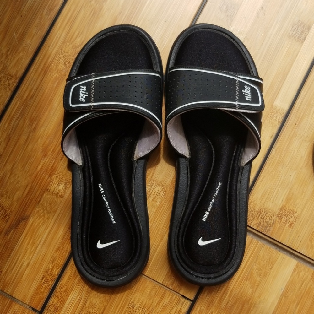 Nike Comfort Bed Slides